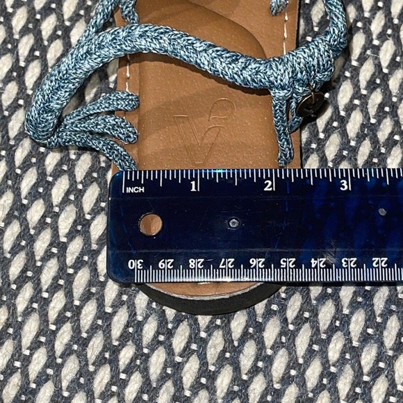 Vines Sandals - Picture 5 of 8
